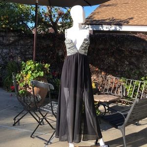 Love, Fire Gray & Black Sleeveless Midi Dress SzXS